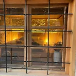 בית נופש Kostela Stone House *