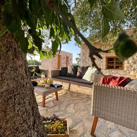 Kostela Stone House Nyaraló Stolac