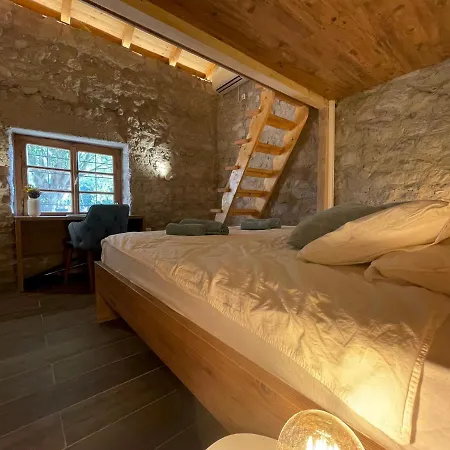 Kostela Stone House Dom wakacyjny