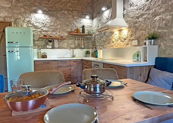 Holiday home Kostela Stone House *