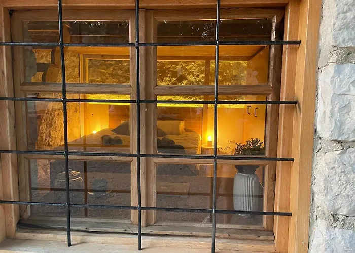 Holiday home Kostela Stone House *