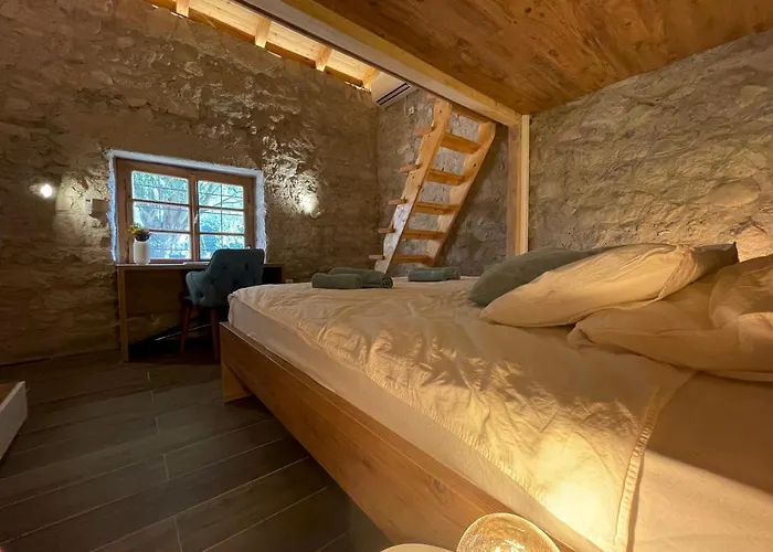 Kostela Stone House Holiday home